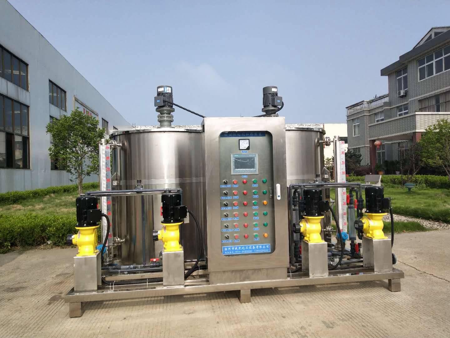 加藥裝置_產(chǎn)品_揚(yáng)州市盛凱化工設(shè)備